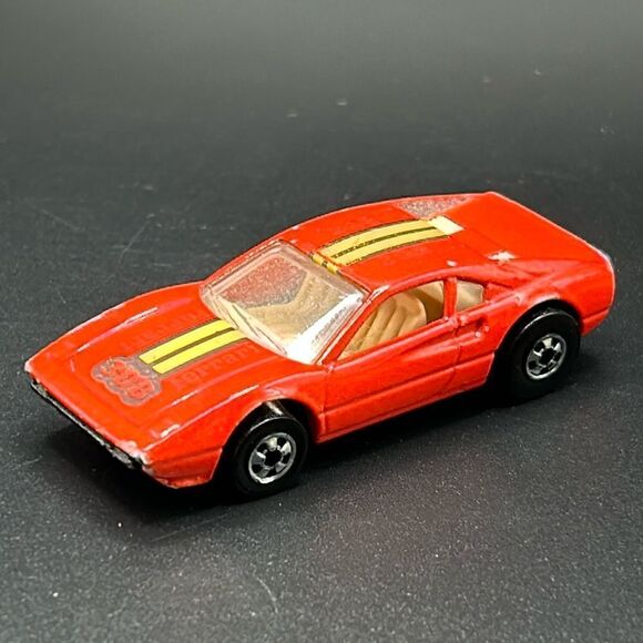 Hot Wheels 1977 Vintage Ferrari 308 GTB Red Car Rare Original - Picture 1 of 7